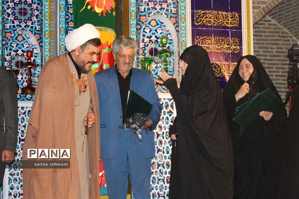 حضور خبرنگاران دانش‌آموز در اجلاس بین المللی پیرغلامان و خادمان حسینی در کرمانشاه