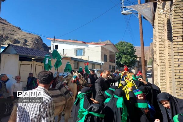 حرکت نمادین ورود اسرای مظلوم کربلا به شهر شام