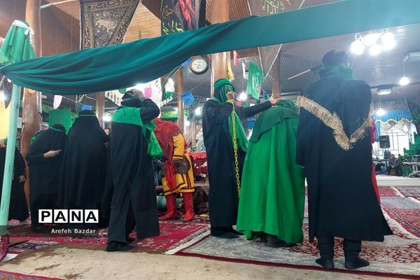 حرکت نمادین ورود اسرای مظلوم کربلا به شهر شام