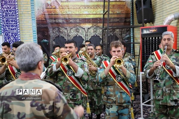 آیین غبارروبی و عطرافشانی مزار شهدا به‌مناسبت هفته دولت