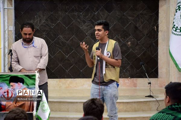 نشست جهاد تبیین اعضای سازمان دانش‌آموزی در اردوی قطب 5  آذربایجان غربی