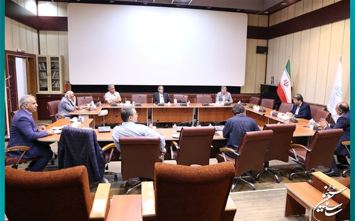 از شناورشدن قیمت بلیت سینماها به‌صورت موقت تا پخش فوتبال جام جهانی در سالن‌های سینما
