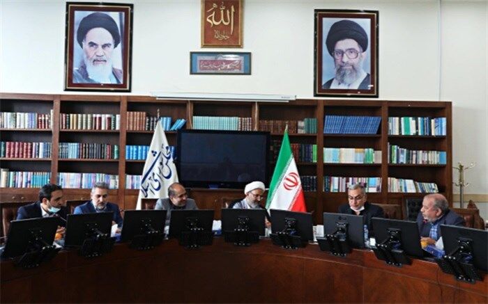 وزارت بهداشت نسبت به محاسبه دقیق مبالغی که لازم است از چرخه توزیع اخذ شود، اقدام کند
