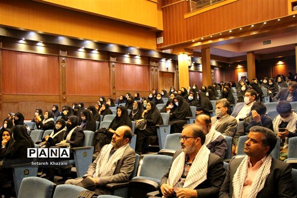 مراسم بزرگداشت هفته دولت به‌میزبانی آموزش و پرورش ناحیه 6 مشهد