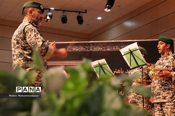 مراسم گرامیداشت یاد و خاطره شهیدان رجایی و باهنر در تبریز