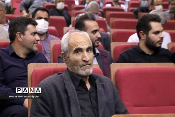 مراسم گرامیداشت یاد و خاطره شهیدان رجایی و باهنر در تبریز