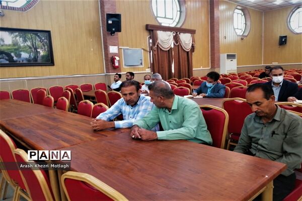 جلسه نقد و بررسی مسائل مجموعه آموزش ابتدایی