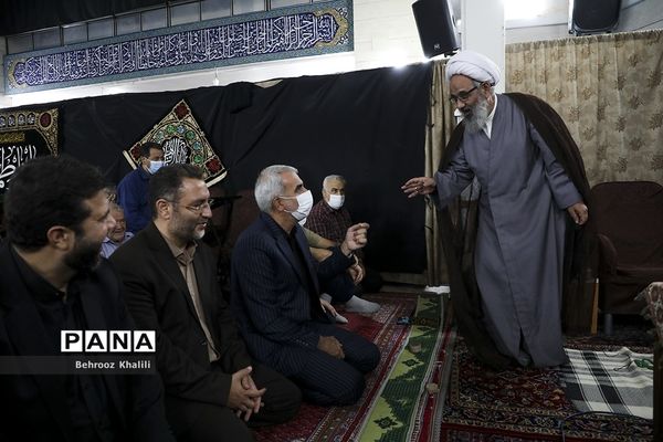 دیدار صمیمانه مردمی وزیر آموزش و پرورش در آخرین روز از هفته دولت