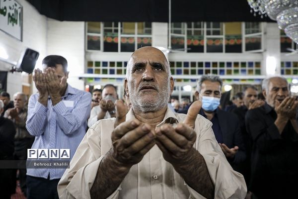 دیدار صمیمانه مردمی وزیر آموزش و پرورش در آخرین روز از هفته دولت