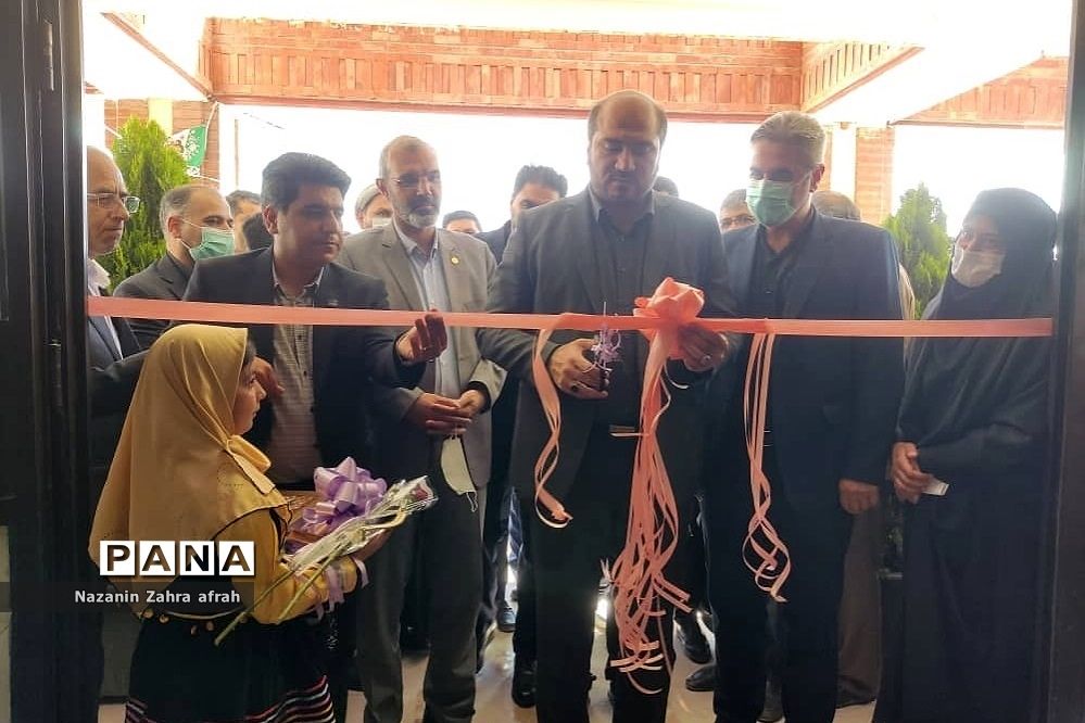 افتتاح مدرسه خیرساز مهرآفرین روستای مهرآباد رودهن در هفته دولت