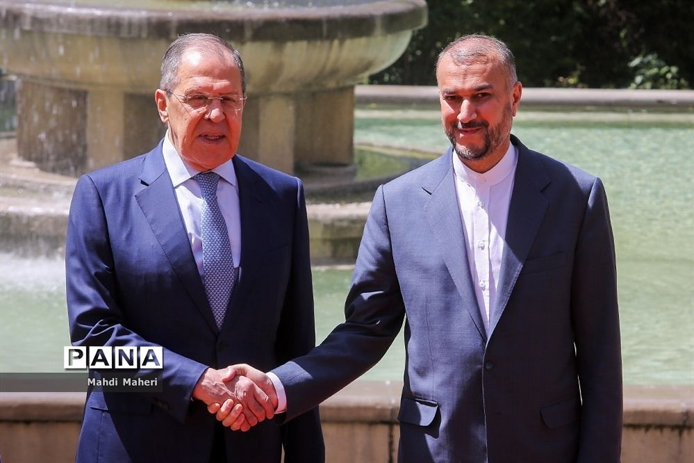 رایزنی وزیران خارجه ایران و روسیه در مسکو