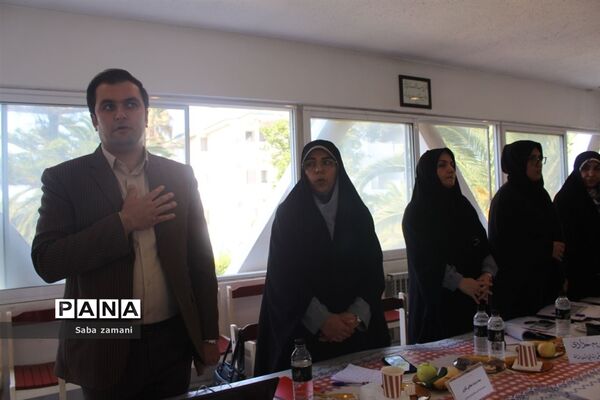 نشست تخصصی معاونان آموزش ابتدایی استان‌های محور یک
