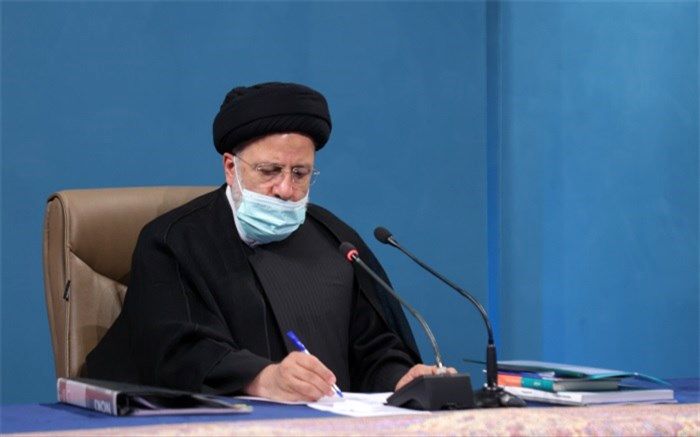 رئیس‌جمهوری درگذشت مادر شهیدان حیدری را تسلیت گفت