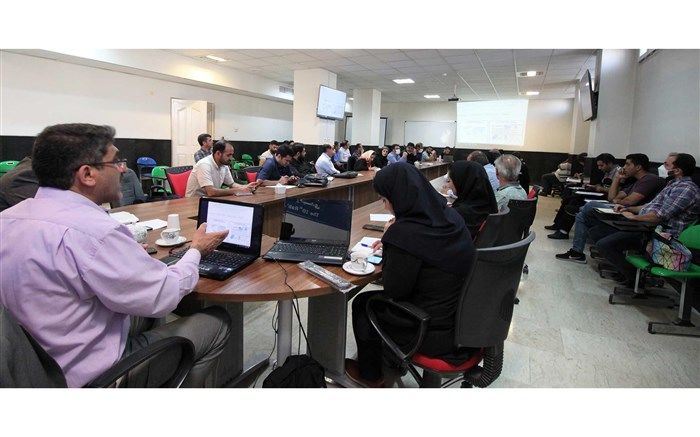 کارگاه آموزشی طراحی استارت آپ مشاور صادراتی برگزار شد