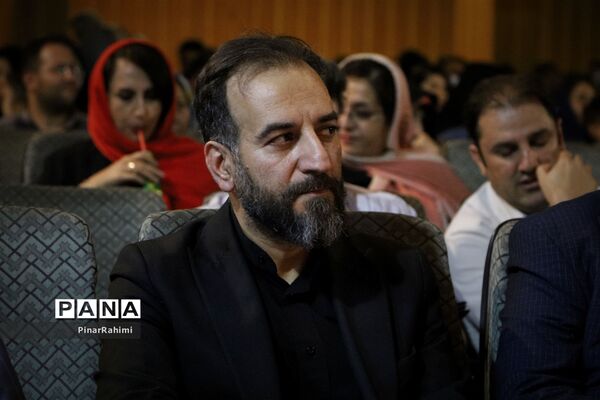 مراسم بزرگداشت مقام خبرنگار
