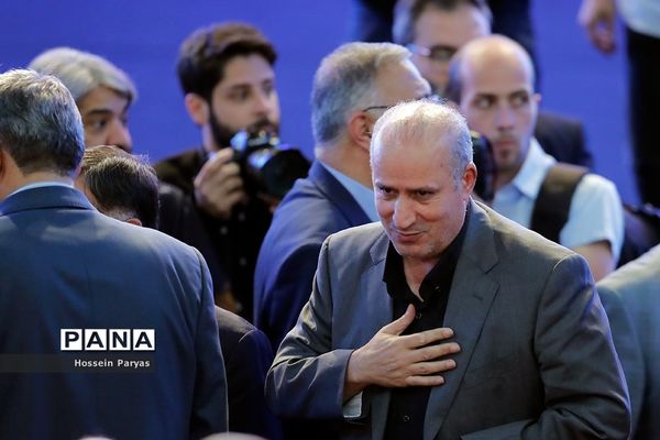 رونمایی از کاپ جام جهانی ۲۰۲۲ در برج میلاد تهران