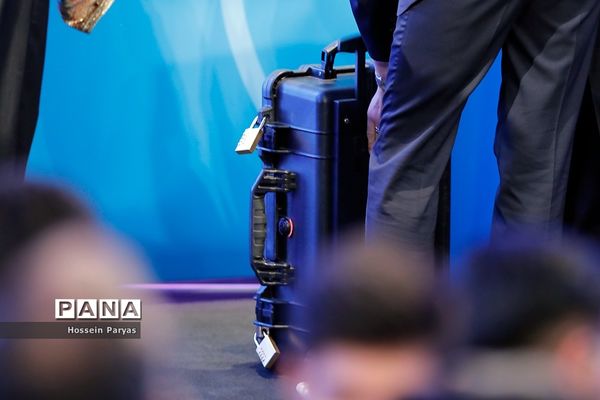 رونمایی از کاپ جام جهانی ۲۰۲۲ در برج میلاد تهران