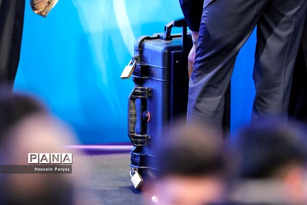 رونمایی از کاپ جام جهانی ۲۰۲۲ در برج میلاد تهران