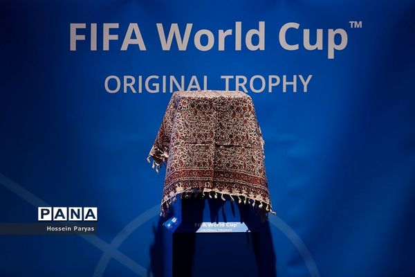 رونمایی از کاپ جام جهانی ۲۰۲۲ در برج میلاد تهران