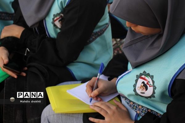 برگزاری کارگاه‌های آموزشی در اردوی قطبی دختران اردوگاه دماوند