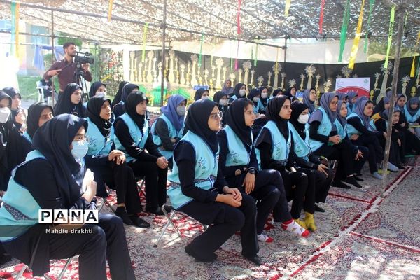 برگزاری کارگاه‌های آموزشی در اردوی قطبی دختران اردوگاه دماوند