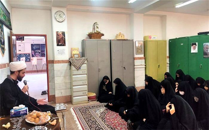 محفل عزاداری شهادت حضرت رقیه در هنرستان صباری قم