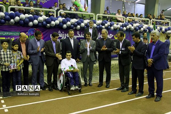 افتتاحیه  اولین جشنواره فرهنگی ورزشی دانش‌آموزان ابتدایی سراسر کشور در بخش پدر و پسر