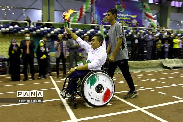 افتتاحیه  اولین جشنواره فرهنگی ورزشی دانش‌آموزان ابتدایی سراسر کشور در بخش پدر و پسر