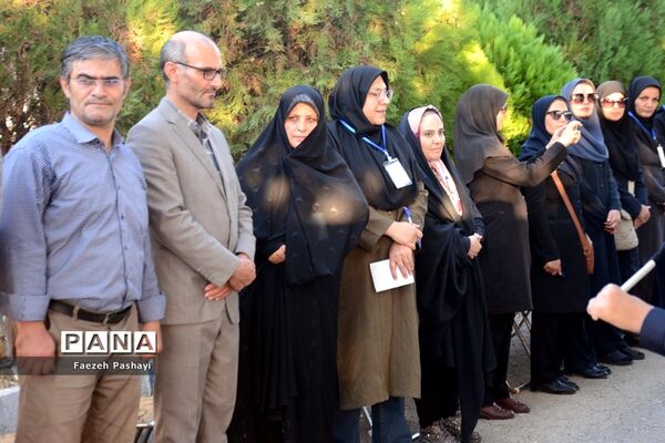 پذیرش اردوی قطبی اعضای دختر سازمان دانش‌آموزی قطب 5 آذربایجا‌ن غربی
