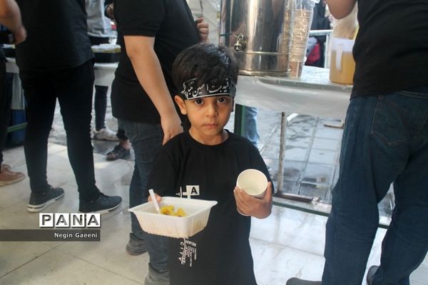 برپایی موکب دختران زهرایی در قم