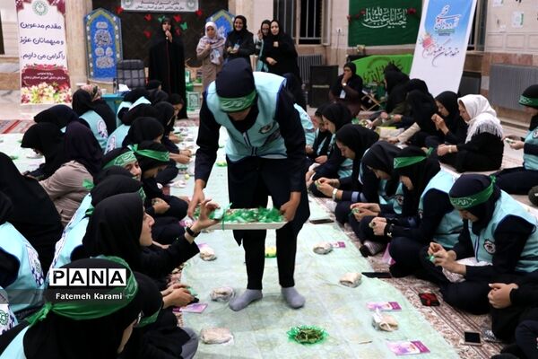 برنامه فرهنگی سوگواری حضرت رقیه (س) اعضای دختر سازمان دانش‌آموزی قطب 5 آذربایجان غربی