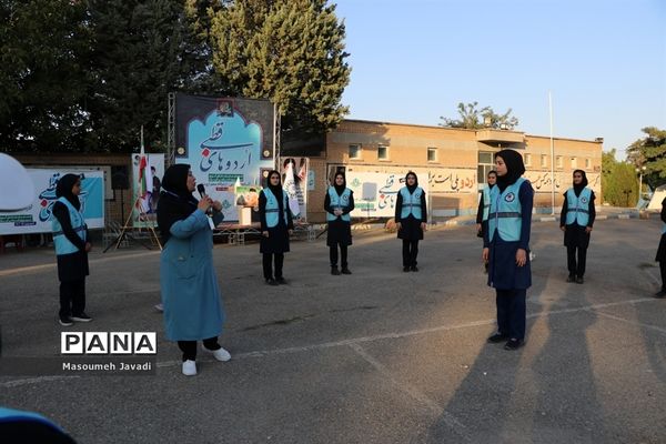 بازی‌های بومی محلی و اردویی اعضای دختر اردوی قطب 5 آذربایجان غربی