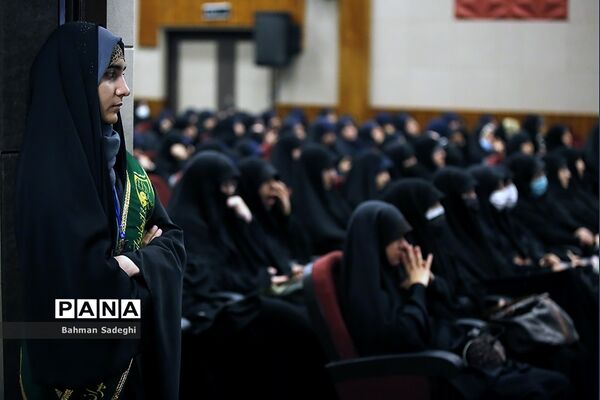 چهاردهمین کنگره اتحادیه انجمن‌های اسلامی دانش‌آموزان