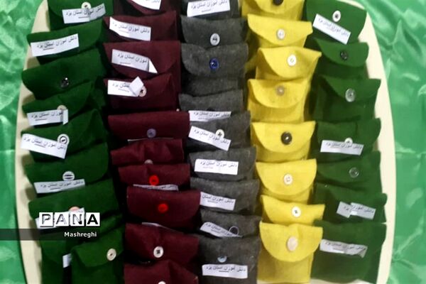 برپایی سفره حضرت رقیه در اردوی قطبی - اصفهان