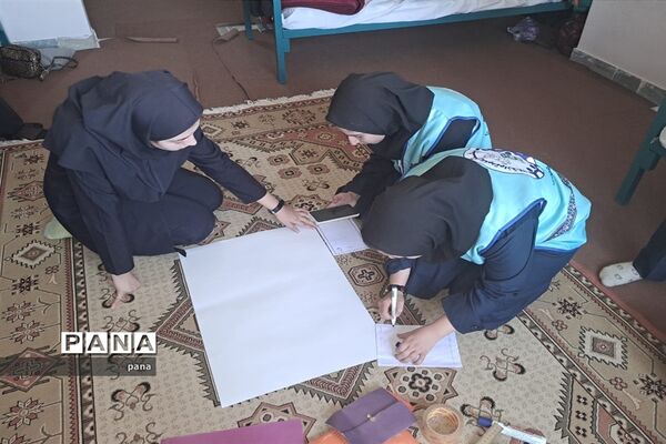 دانش‌آموزان دختر اعضای سازمان دانش‌آموزی آذربایجان شرقی در اردوی قطبی