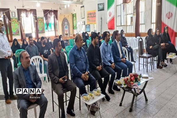 دیدار رئیس سازمان دانش‌آموزی فارس با مربیان و دانش‌آموزان در کوار