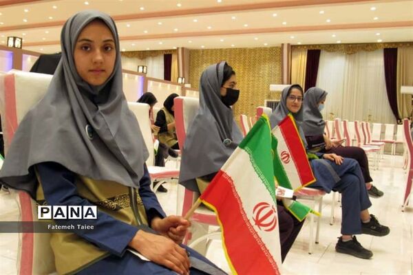 اولین روز حضور دانش‌آموزان خوزستان در اردوی قطبی لرستان