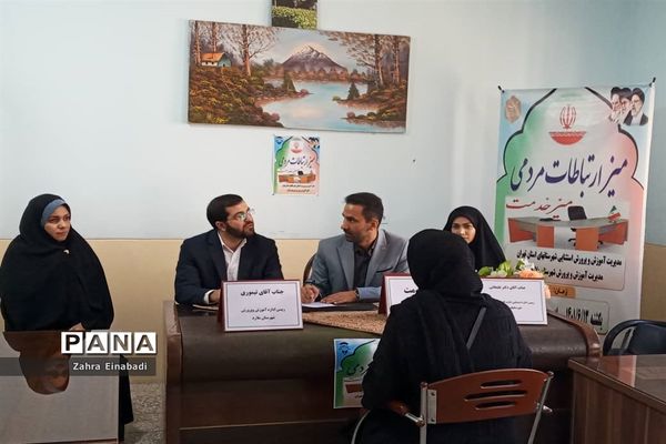 برگزاری میز خدمت مدارس استثنائی در شهرستان ملارد