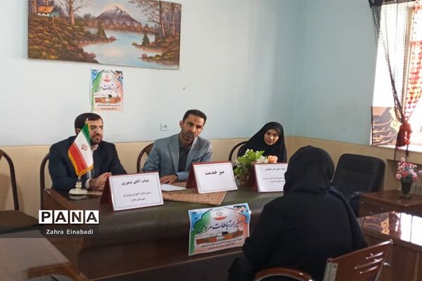 برگزاری میز خدمت مدارس استثنائی در شهرستان ملارد