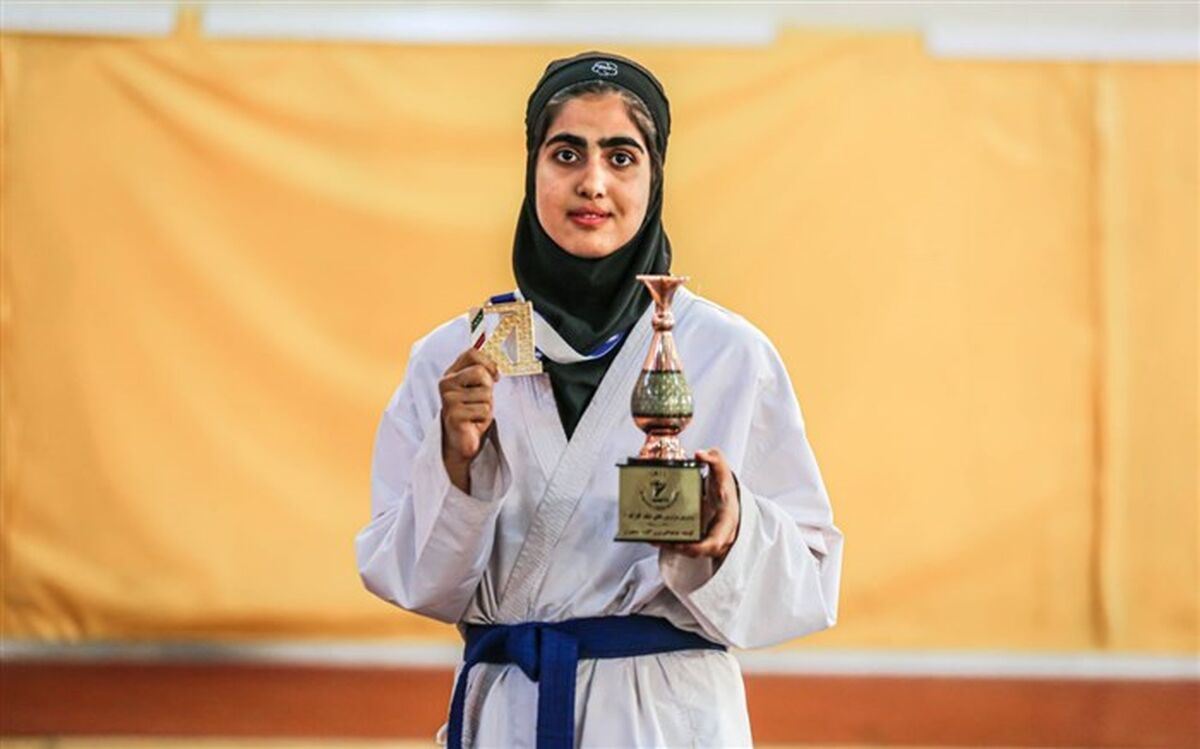کسب مدال طلای ‌کاراته توسط دانش‌آموز ساروی