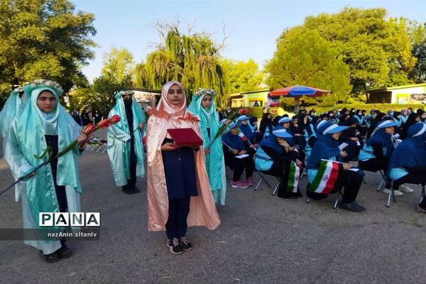 دانش‌آموزان اعضای سازمان دانش‌آموزی استان قزوین در اردوی قطبی