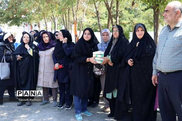 نشست جهاد تبیین اعضای دختر سازمان دانش‌آموزی در اردوی قطب 5 آذربایجان غربی