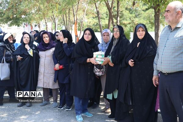 نشست جهاد تبیین اعضای دختر سازمان دانش‌آموزی در اردوی قطب 5 آذربایجان غربی