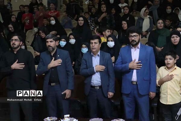 آیین اعطای گواهینامه قرآنی در آباده