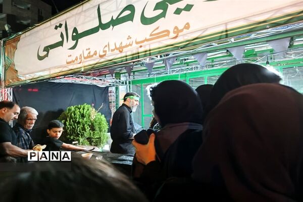برپایی موکب‌های حسینی درمیدان شهید فهمیده کرج