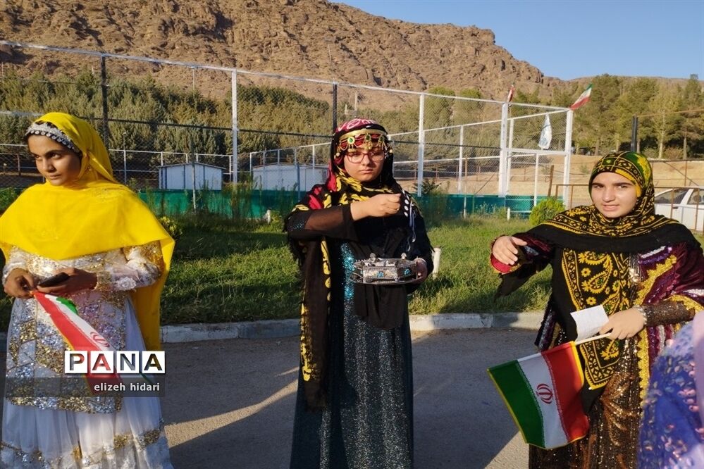 فعالیت‌های دانش‌آموزان کرمانشاهی در اردوی قطبی- لرستان