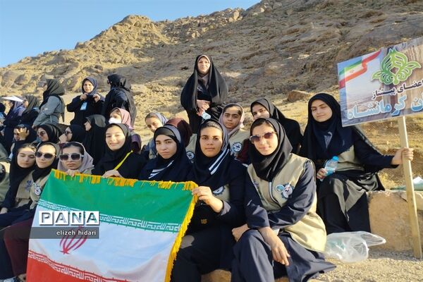 فعالیت‌های دانش‌آموزان کرمانشاهی در اردوی قطبی- لرستان