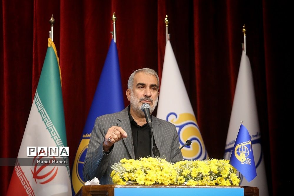 امروز جمهوری اسلامی ایران در دنیا و منطقه تعیین‌کننده است