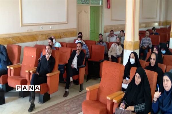 برگزاری جلسه توانمندسازی معاونان و مربیان پرورشی شهرستان نظر آباد