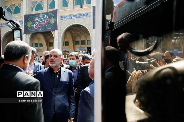 مراسم رونمایی و واگذاری مرحله نخست ناوگان حمل و نقل شهری